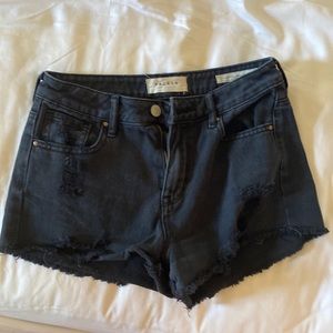 Black pacsun jean shorts - great condition 25